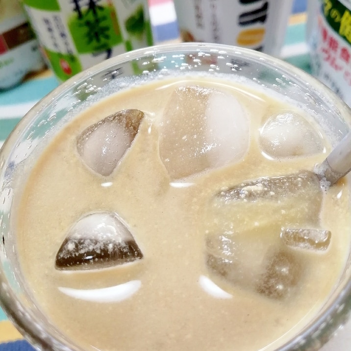 アイス☆抹茶プロテインカフェラテ♪